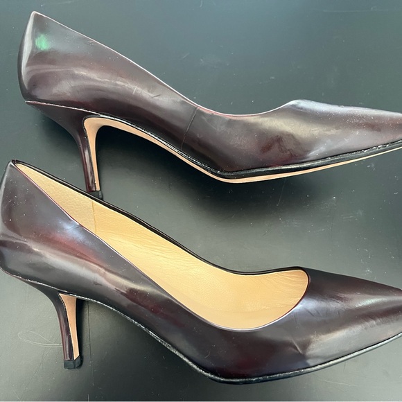 Ann Taylor kitten heel pump BNWB - Picture 3 of 5